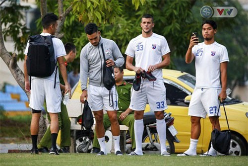 AFF Cup 2018: ĐT Philippines chỉ còn 17 tuyển thủ đấu ĐT Việt Nam tại Mỹ Đình