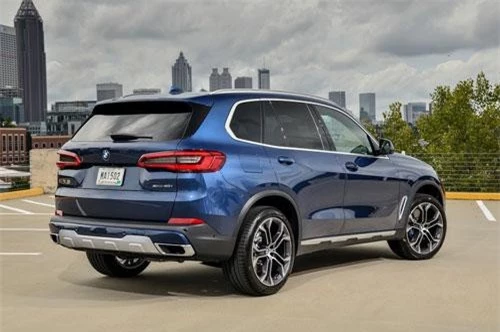 4. BMW X5 2019.