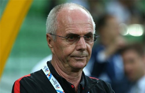 HLV Eriksson mắc sai lầm trong việc chọn đội hình Philippines dự AFF Cup?