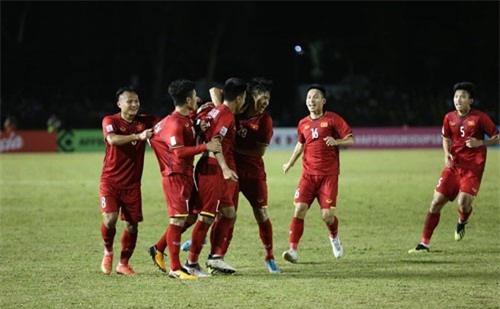 Tuyển Việt Nam: Đừng quên bài học xương máu AFF Cup 2014
