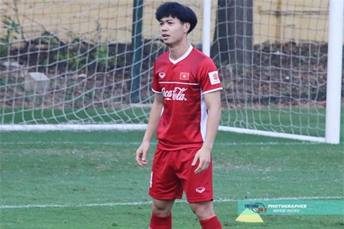 BLV Quang Huy: “Không bất ngờ nếu trận tới Công Phượng dự bị”