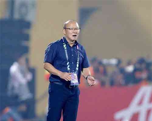 Báo Hàn Quốc nuối tiếc vì bỏ phí tài năng của HLV Park Hang-seo