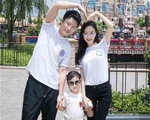 Giả Nãi Lượng xuất hiện buồn bã sau scandal vợ bị tố ngoại tình lần hai