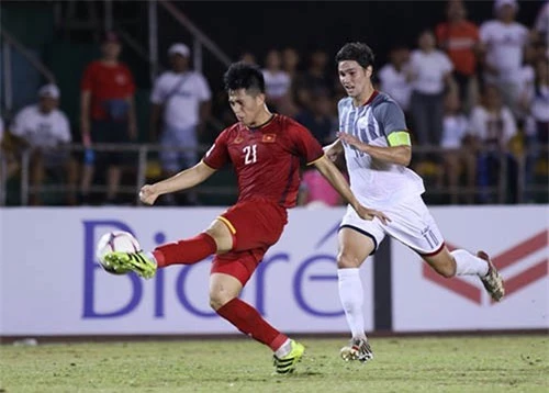 Phil Younghusband số 10