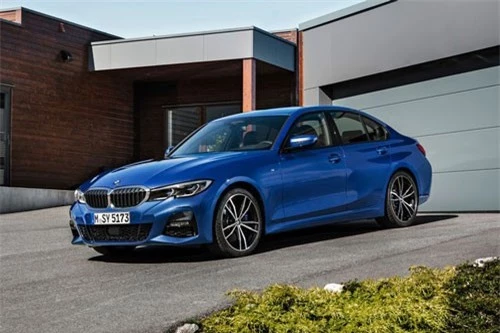 BMW 3 Series 2019.