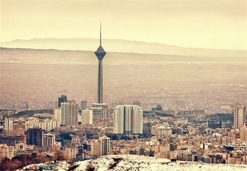 Nguyên nhân khiến thủ đô Tehran của Iran đang lún sụt không thể phục hồi