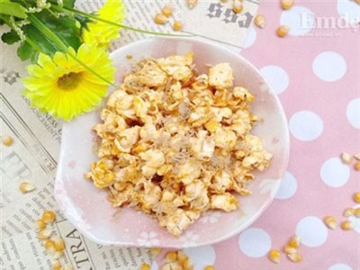 Cách làm bắp rang chà bông mặn ngọt cực lạ, cực ngon