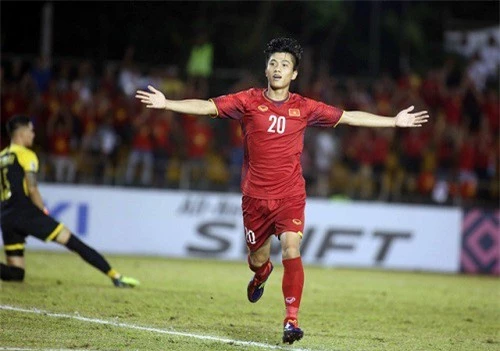 Phan Văn Đức đang thi đấu rất hay trong lần đầu dự AFF Cup