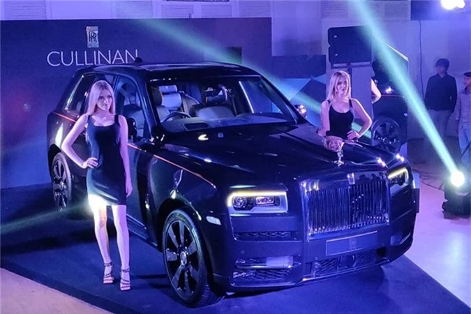 Sieu SUV Rolls-Royce Cullinan gia tu 23,2 ty dong tai An Do