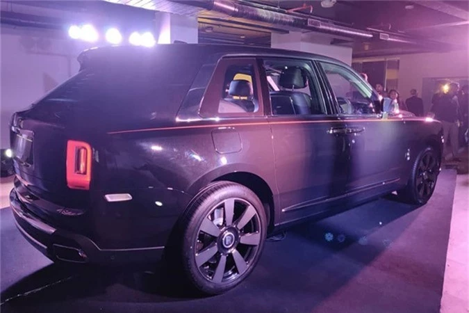 Sieu SUV Rolls-Royce Cullinan gia tu 23,2 ty dong tai An Do-Hinh-2