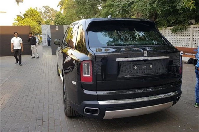 Sieu SUV Rolls-Royce Cullinan gia tu 23,2 ty dong tai An Do-Hinh-9