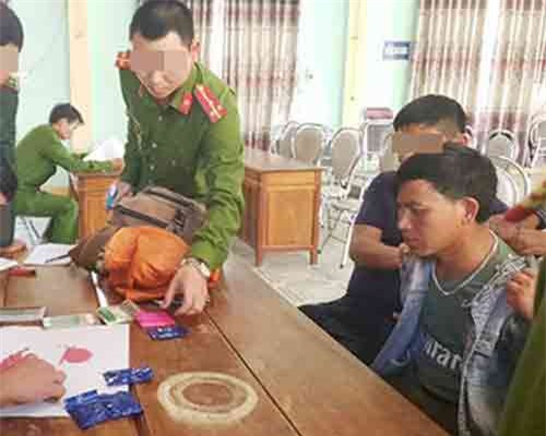 Bắt đối tượng mua bán hơn 1.000 viên ma túy tổng hợp và 40g ma túy đá