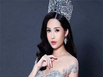 Ngân Anh đang làm gì giữa ồn ào không được dự thi hoa hậu quốc tế?