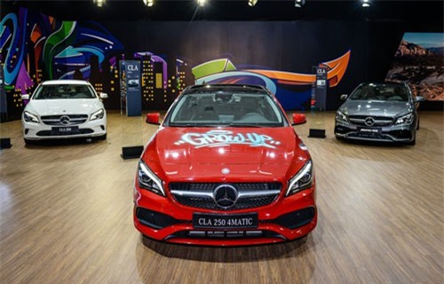 Ô tô tại Việt Nam thường bị 'cắt option': Lý giải của người trong cuộc