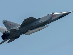 Nga sẽ trang bị cho Su-57 biến thể của tên lửa "bất khả chiến bại"?