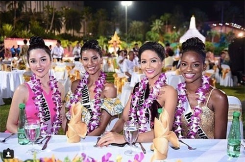 Bận rộn với lịch trình dày đặc tại Miss Universe, H'Hen Niê vẫn khiến fan hâm mộ tự hào vì điều này