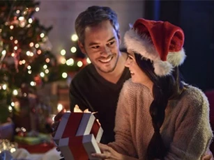 “Baby it's Cold Outside”: Bản tình ca Giáng sinh gây tranh cãi