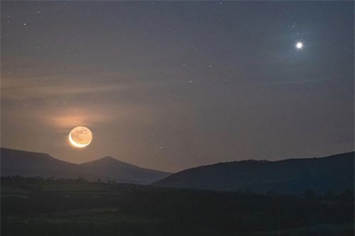 Hành tinh bí ẩn xuất hiện trên bầu trời Anh quốc