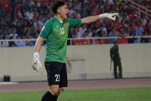 Đặng Văn Lâm: “Malaysia rất mạnh, ĐT Việt Nam cần tập trung”