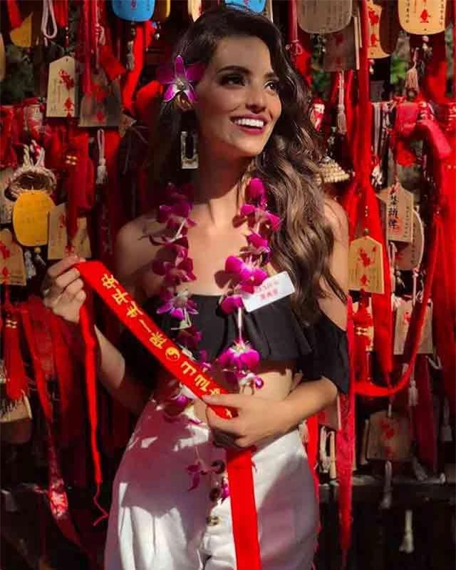 Năm 2017, đại diện Mexico giành á hậu 1 Miss World. Giới chuyên môn tin rằng năm nay Vanessa Ponce sẽ giành được vương miện tại Trung Quốc. Người mẫu 26 tuổi đạt thành tích tốt ở nhiều giải phụ như Top Model, Head to Head Challenge (đối đầu), dự án nhân ái, truyền thông. 