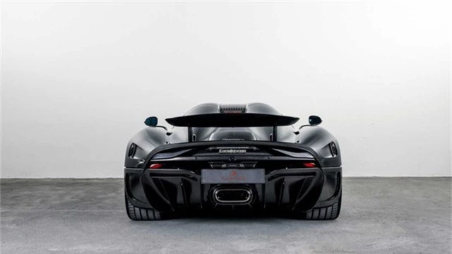 Đại gia chơi bạo: Mua siêu xe Koenigsegg Regera 2 triệu đô nhưng yêu cầu không sơn, không che phủ hay bảo vệ gì hết - Ảnh 4.