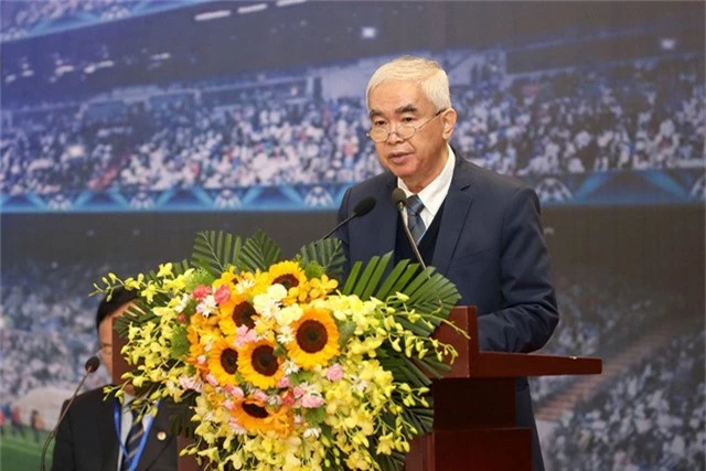  Chủ tịch VFF khóa VII Lê Hùng Dũng phát biểu khai mạc Đại hội VFF - Ảnh: Gia Hưng 