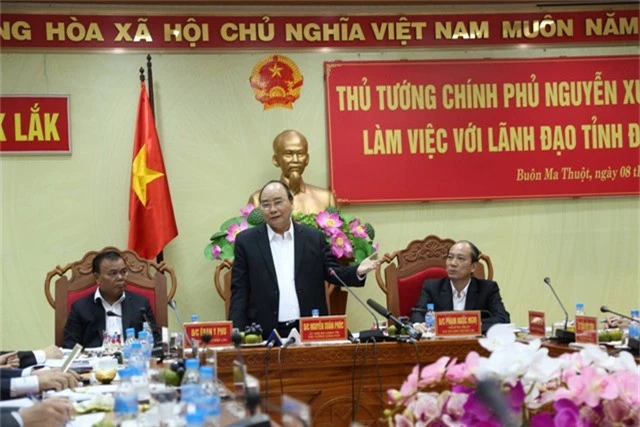 Thủ tướng Nguyễn Xuân Phúc làm việc với lãnh đạo chủ chốt tỉnh Đắk Lắk