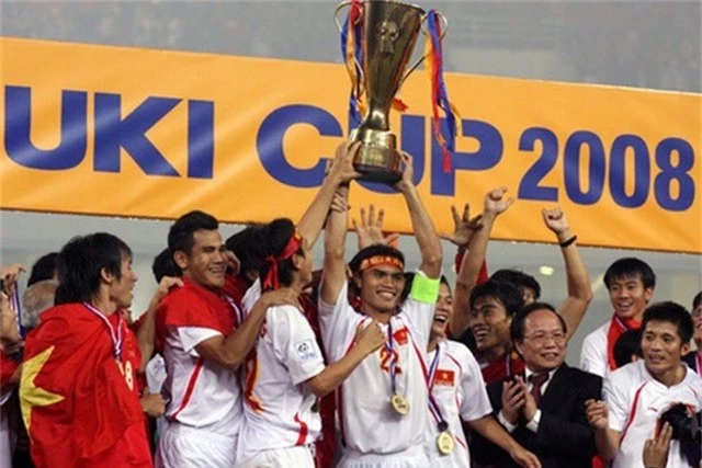 Đội tuyển Việt Nam và Malaysia mỗi đội từng 1 lần vô địch AFF Cup