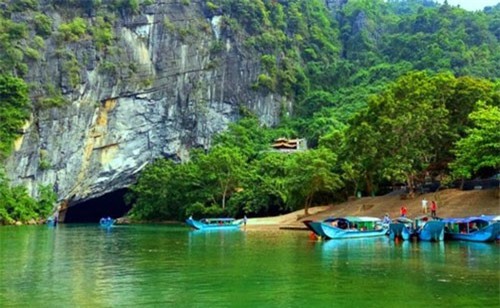 Vẫn chưa tìm ra chủ nhân của 2 vé miễn phí vào hang Sơn Đoòng giá 6.000 USD ​