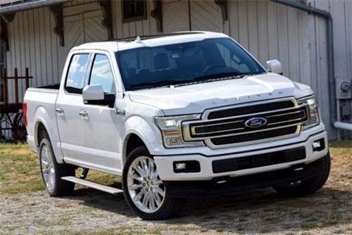 1. Ford F-Series (doanh số: 749.456 chiếc). 