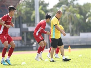 ĐT Việt Nam tính chiêu gì tái đấu Malaysia?