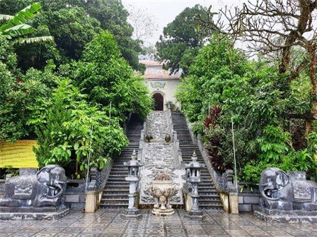 Hà Nội: Tổ chức Lễ dâng hương ngày Hóa Đức Thánh Tản Viên