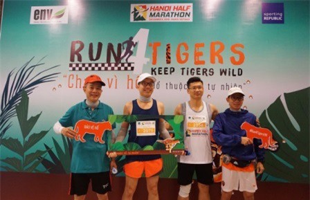 Hà Nội: Hơn 750 người tham gia giải chạy bảo vệ hổ