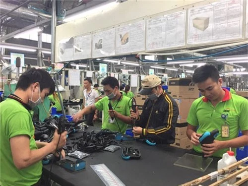 Một công ty dành 600 tỷ đồng thưởng Tết cho công nhân Một công ty dành 600 tỷ đồng thưởng Tết cho công nhân