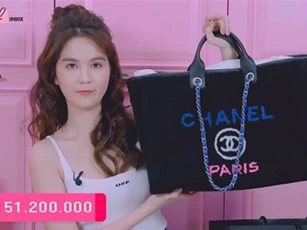 Ngọc Trinh chi 150 triệu đồng mua túi đựng đồ lặt vặt