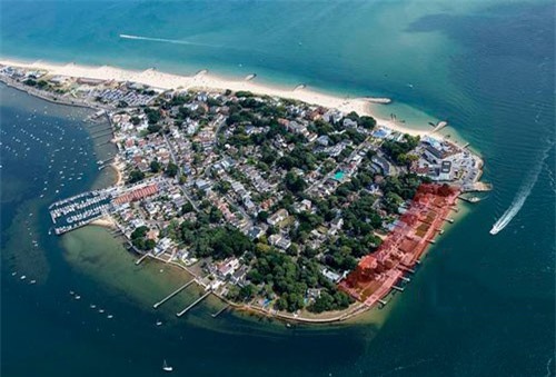 Bí mật 'động trời' trong khu vực sát biển dài 300m có tới 13 biệt thự 'giá chát'