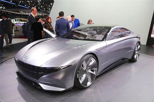 Cận cảnh vẻ đẹp khó cưỡng của Hyundai Le Fil Rouge 