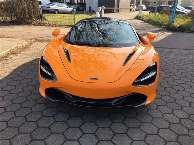 Xuất hiện McLaren 720S thứ ba tại Việt Nam - Ảnh 4.