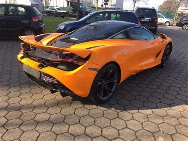 Xuất hiện McLaren 720S thứ ba tại Việt Nam - Ảnh 7.