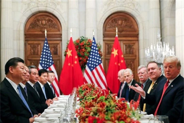  Tổng thống Trump ăn tối và thỏa thuận đình chiến thương mại với phái đoàn Trung Quốc do Chủ tịch Trung Quốc dẫn đầu hôm 1/12 bên lề hội nghị G20, trùng thời điểm giám đốc Huawei bị bắt giữ ở Canada. (Ảnh: Reuters) 