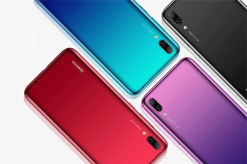 Smartphone camera kép, pin ‘khủng’, đa sắc màu