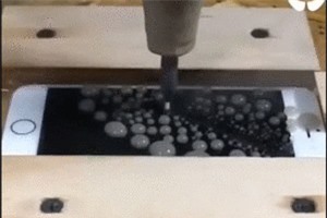 Clip: Xẻ đôi mọi thứ vô cùng dễ dàng với cưa bằng tia nước