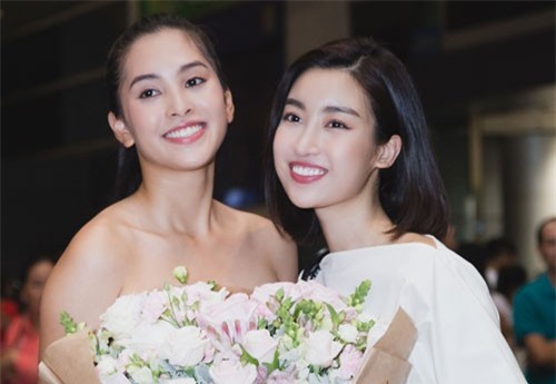 Đỗ Mỹ Linh, Phương Nga và người hâm mộ đón Tiểu Vy trở về từ Miss World