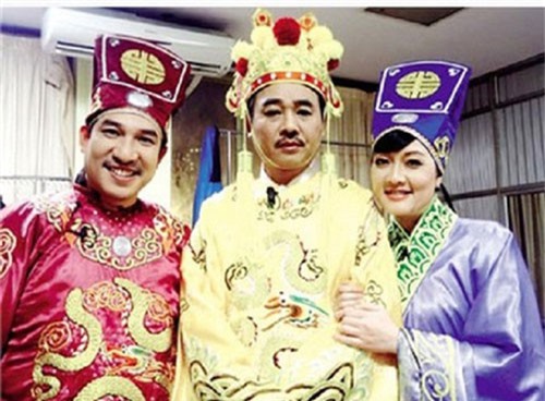 Trong dàn nghệ sĩ 'Táo quân', ai là người có chức vụ cao nhất?