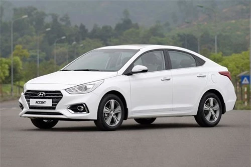 2. Hyundai Accent (doanh số: 1.848 chiếc).