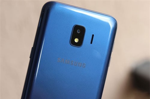 Smartphone Android Go, giá siêu rẻ của Samsung lên kệ tại Việt Nam