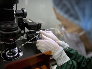 Liệu pháp biến đổi gen có thể chữa khỏi HIV/AIDS