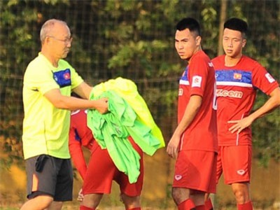 HLV Park Hang-seo dặn dò học trò những gì trước trận chiến với Malaysia?