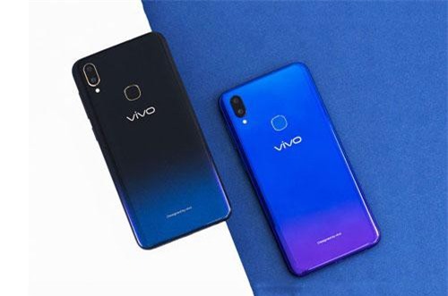 Bảng giá điện thoại Vivo tháng 12/2018: Hàng loạt sản phẩm giảm giá mạnh