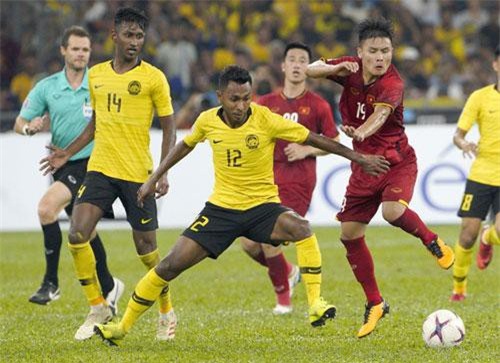 Nh&#x1EEF;ng h&#xEC;nh &#x1EA3;nh &#x1EA5;n t&#x1B0;&#x1EE3;ng trong tr&#x1EAD;n chung k&#x1EBF;t AFF Cup 2018: K&#x1ECB;ch t&#xED;nh!